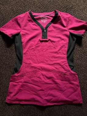 healing hands Magenta Short Sleeve Medical Top with Black Panels